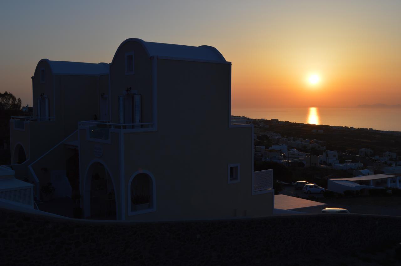 Kiklamino Sunset Studios Oía Exterior foto